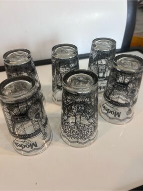 Modelo Especial Lot of 6 Limited Edition Pint Glasses 16oz Mark Machado Gold Rim
